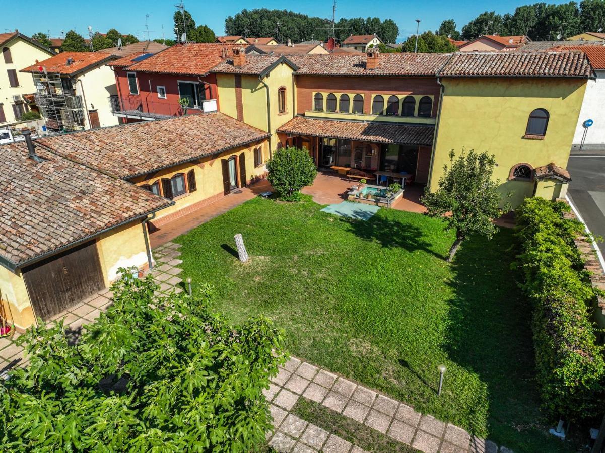 Villa Ambra B&B Siviglia Vermezzo Luaran gambar